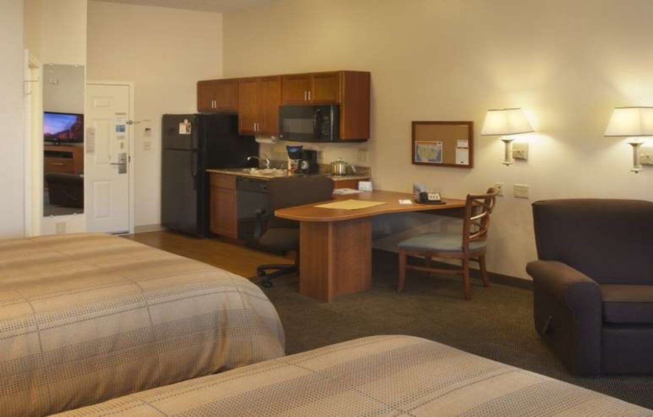 Towneplace Suites By Marriott Birmingham South Exterior photo